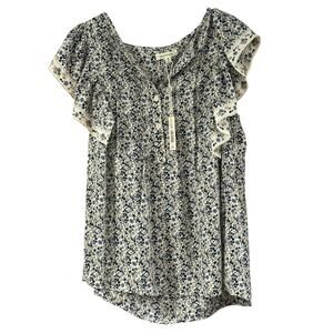 NWT Max Studio Floral Flutter Sleeve Blouse Top Blue White Size Medium